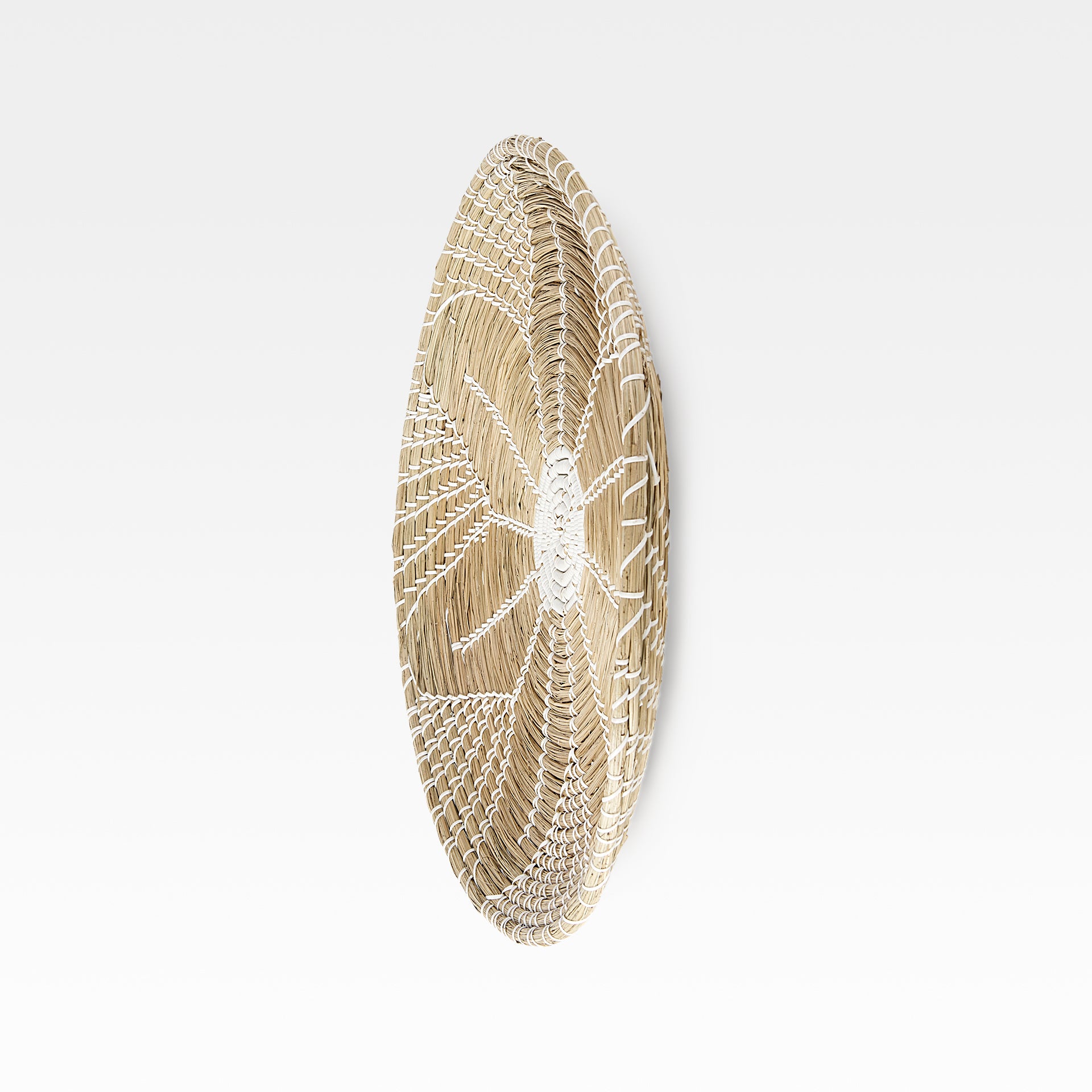 Mekhi Round  Hanging Plate-thumbmail-3