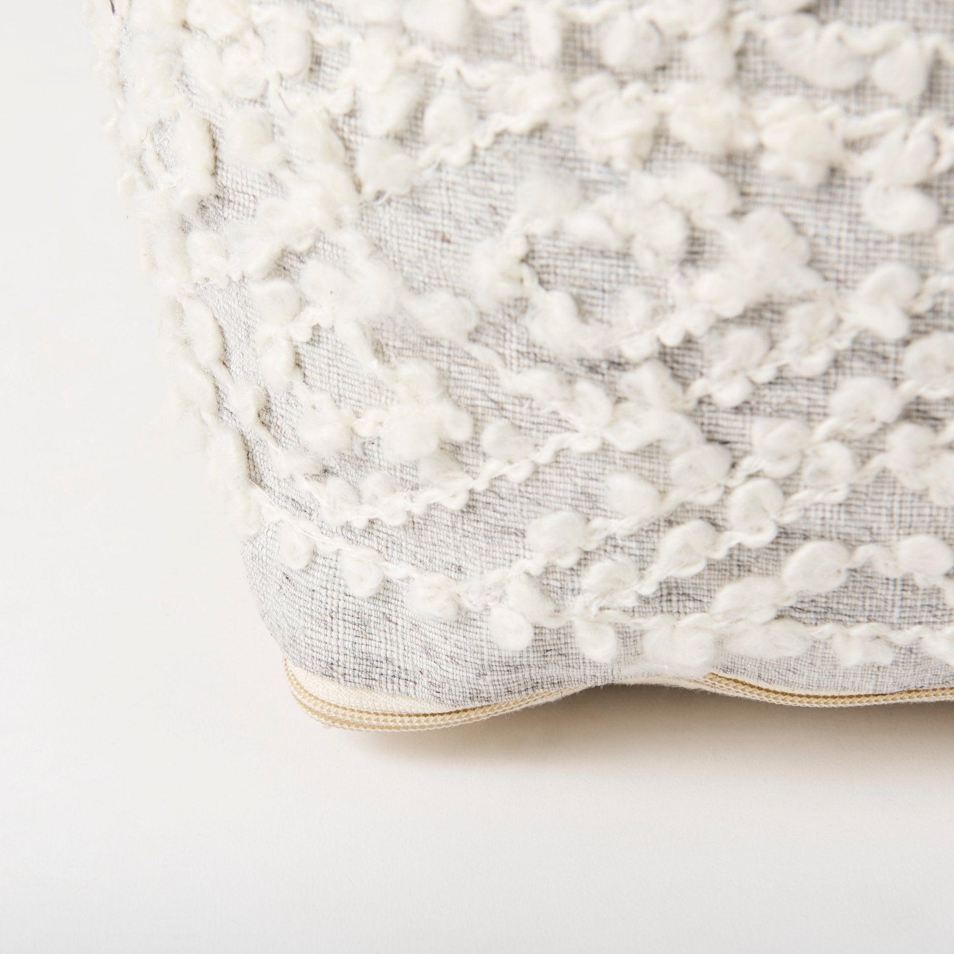 Farida Light Gray Wool and Polyester Patterned Pouf-thumbmail-6