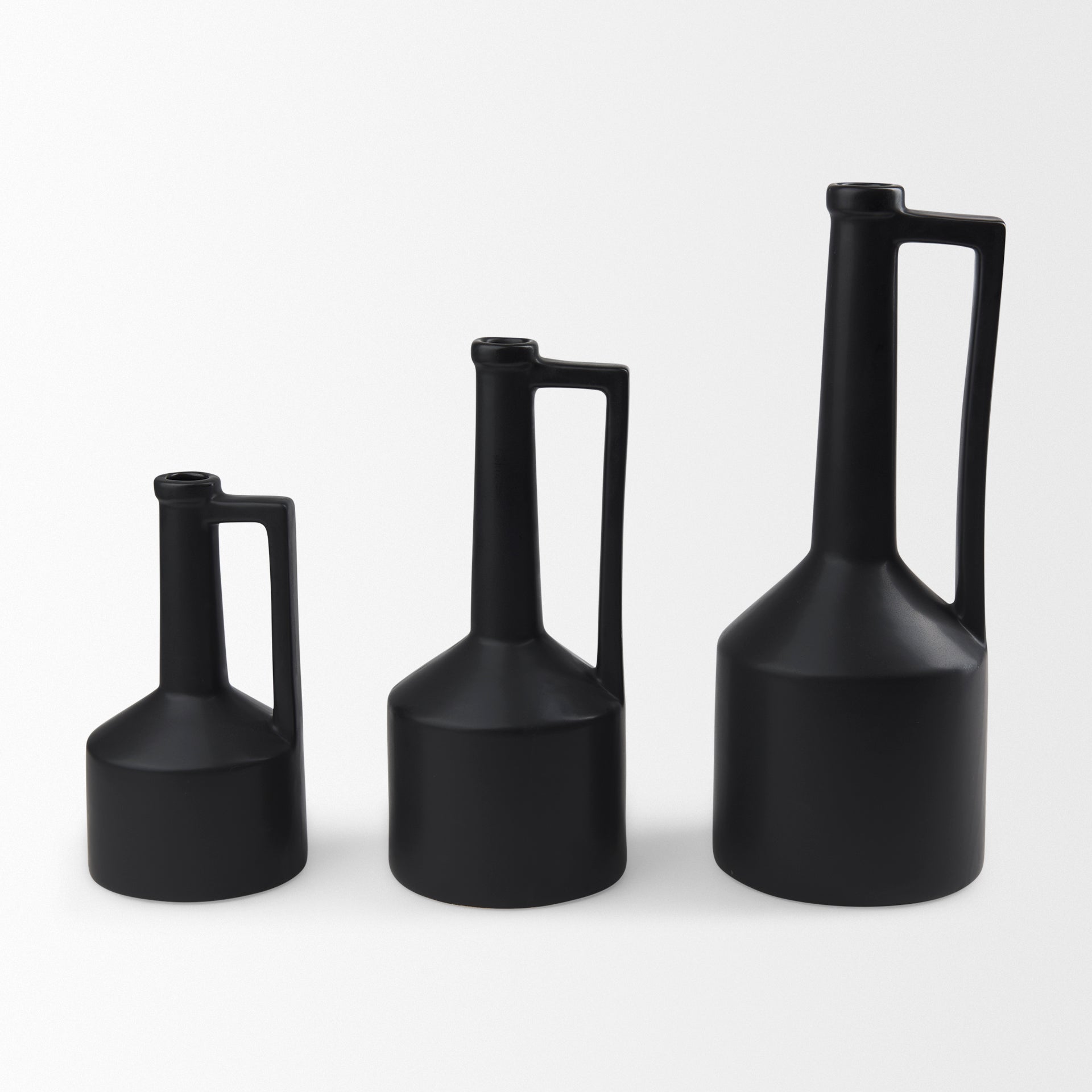 Burton Matte Black Ceramic Jug Vase-thumbmail-7