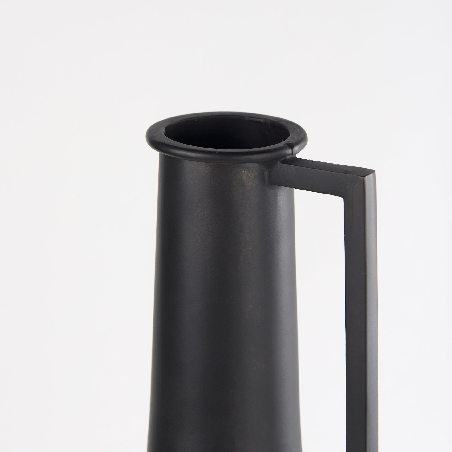 Aubrey Large 24.0H Black Iron Jug Vase-thumbmail-4