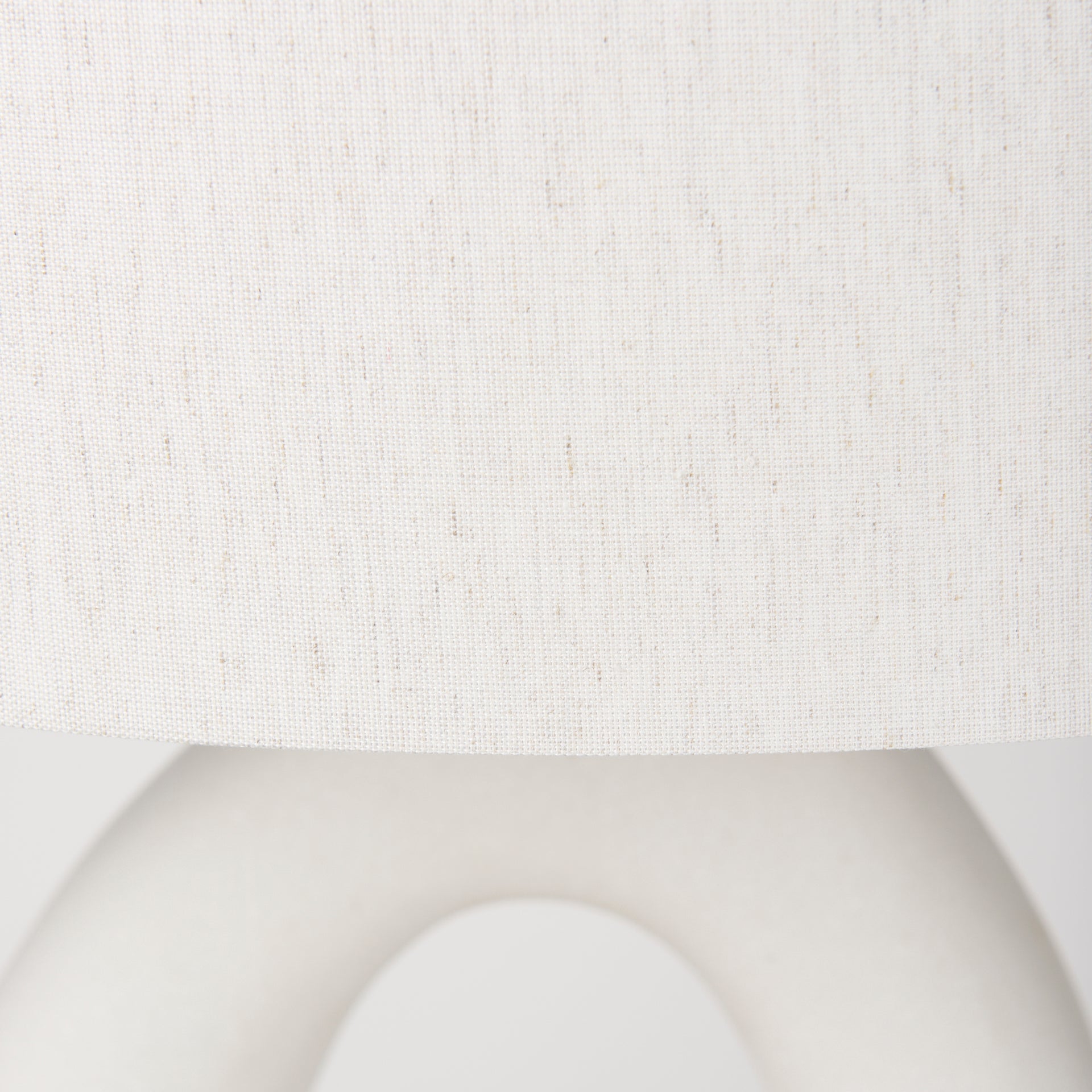 Tao Cream Base W/White Shade Table Lamp