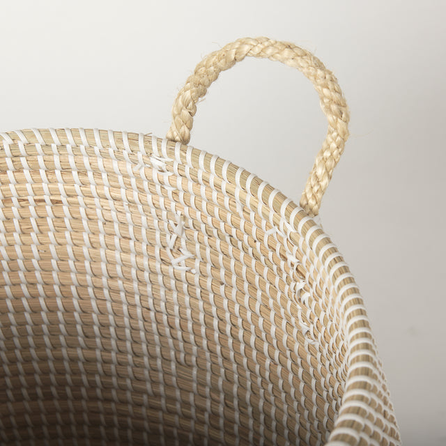 Kairi Set of 2 Seagrass Floor Baskets w/ Lids and Handles-thumbmail-6