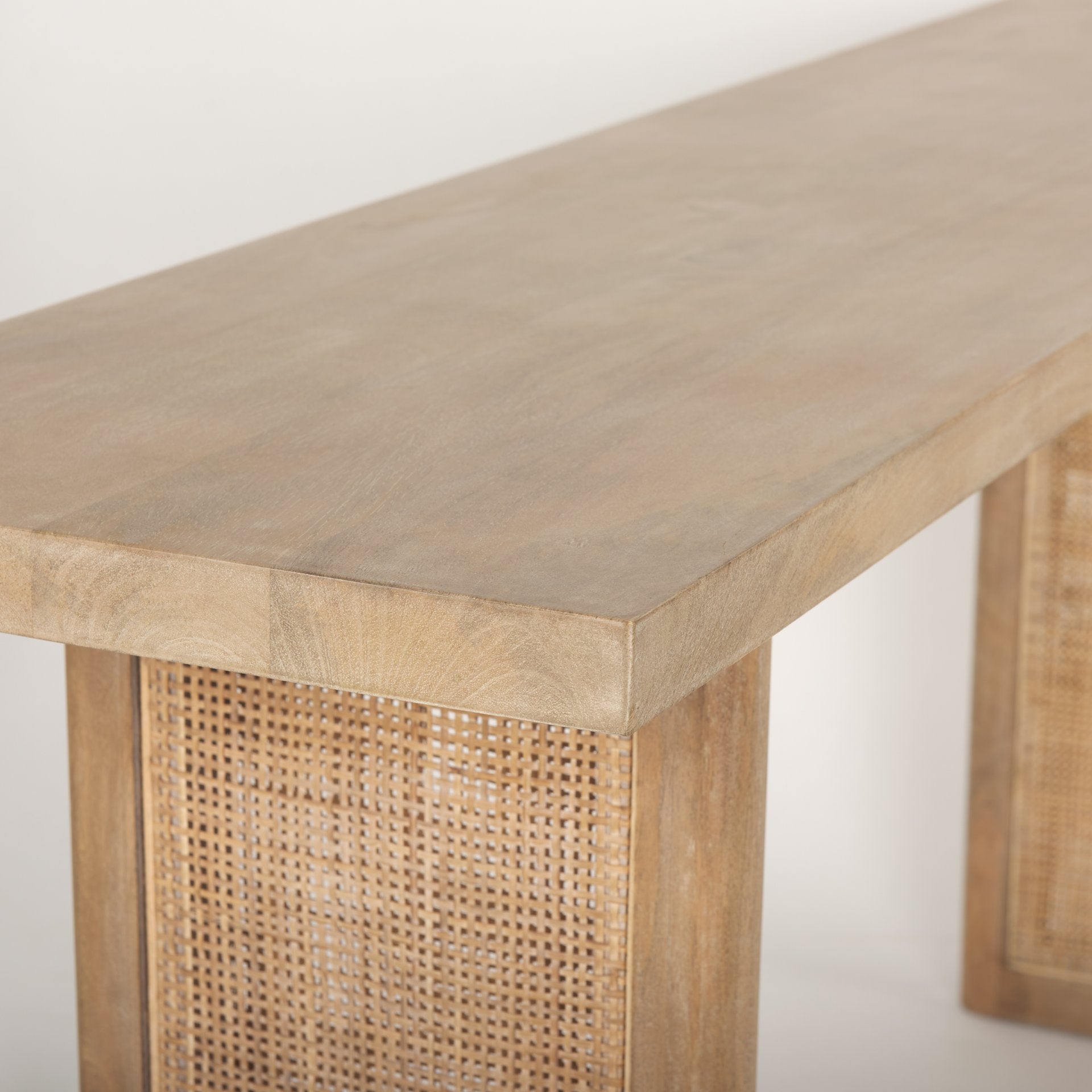 Light Brown Wood | Cane Accent_4