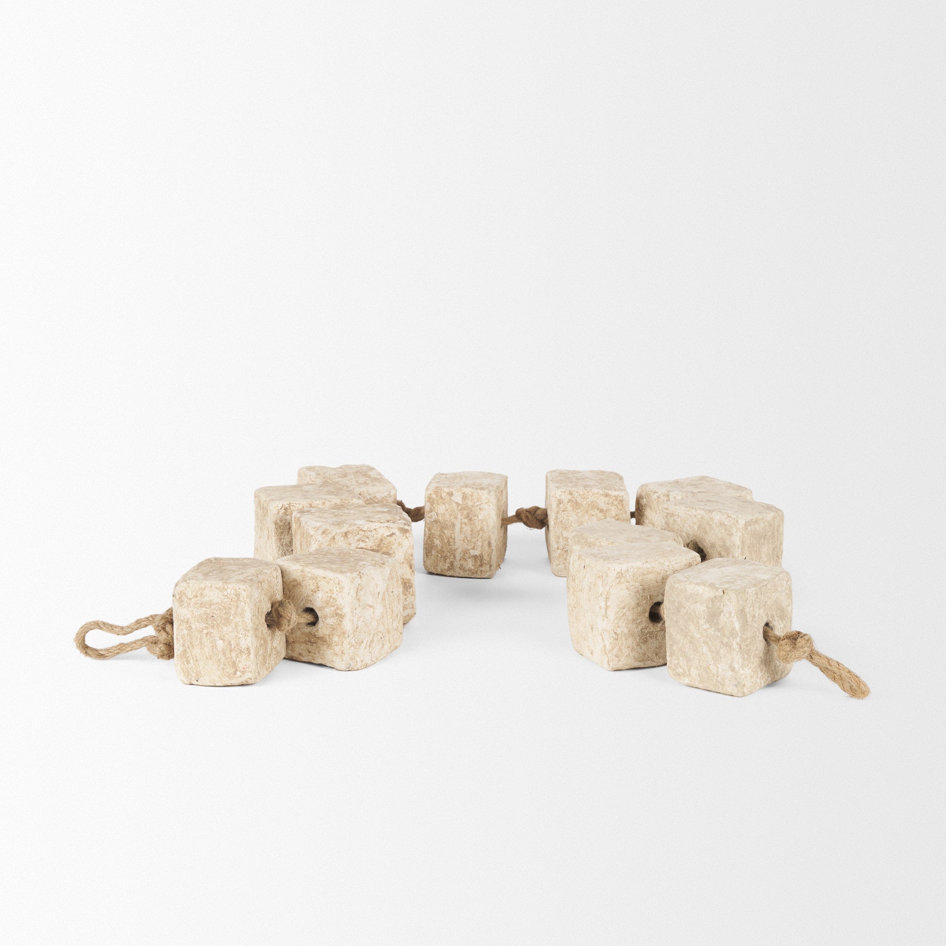 Mala Beige Paper Mache Cube Garland-thumbmail-3
