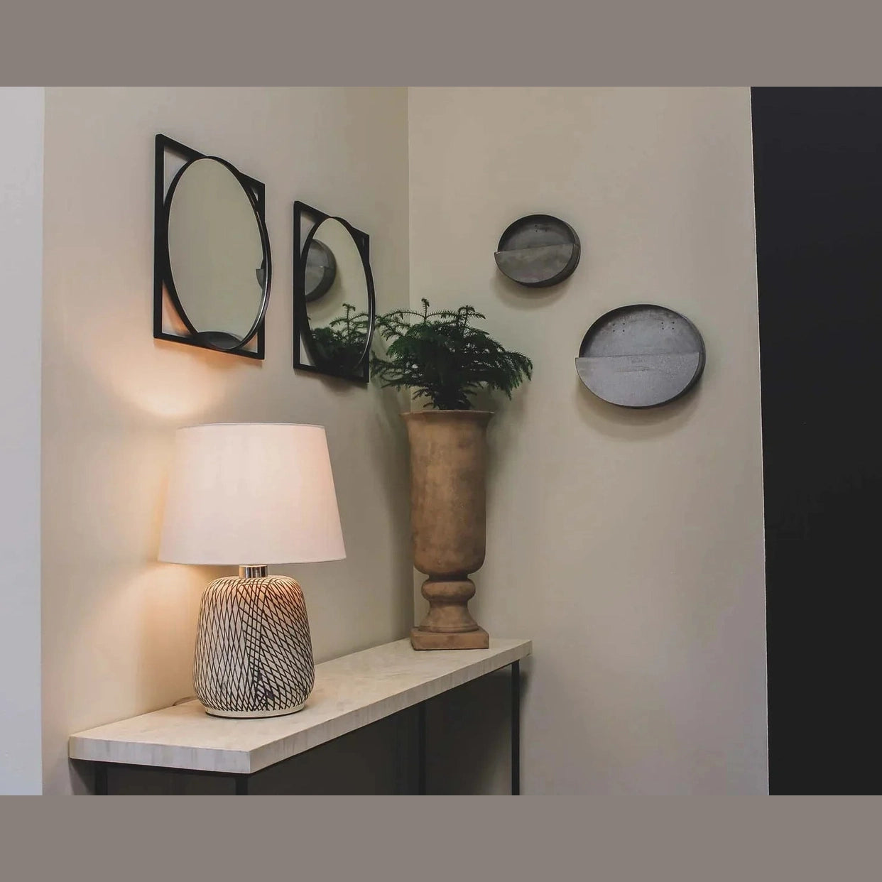 Skye Swirl Lamp
