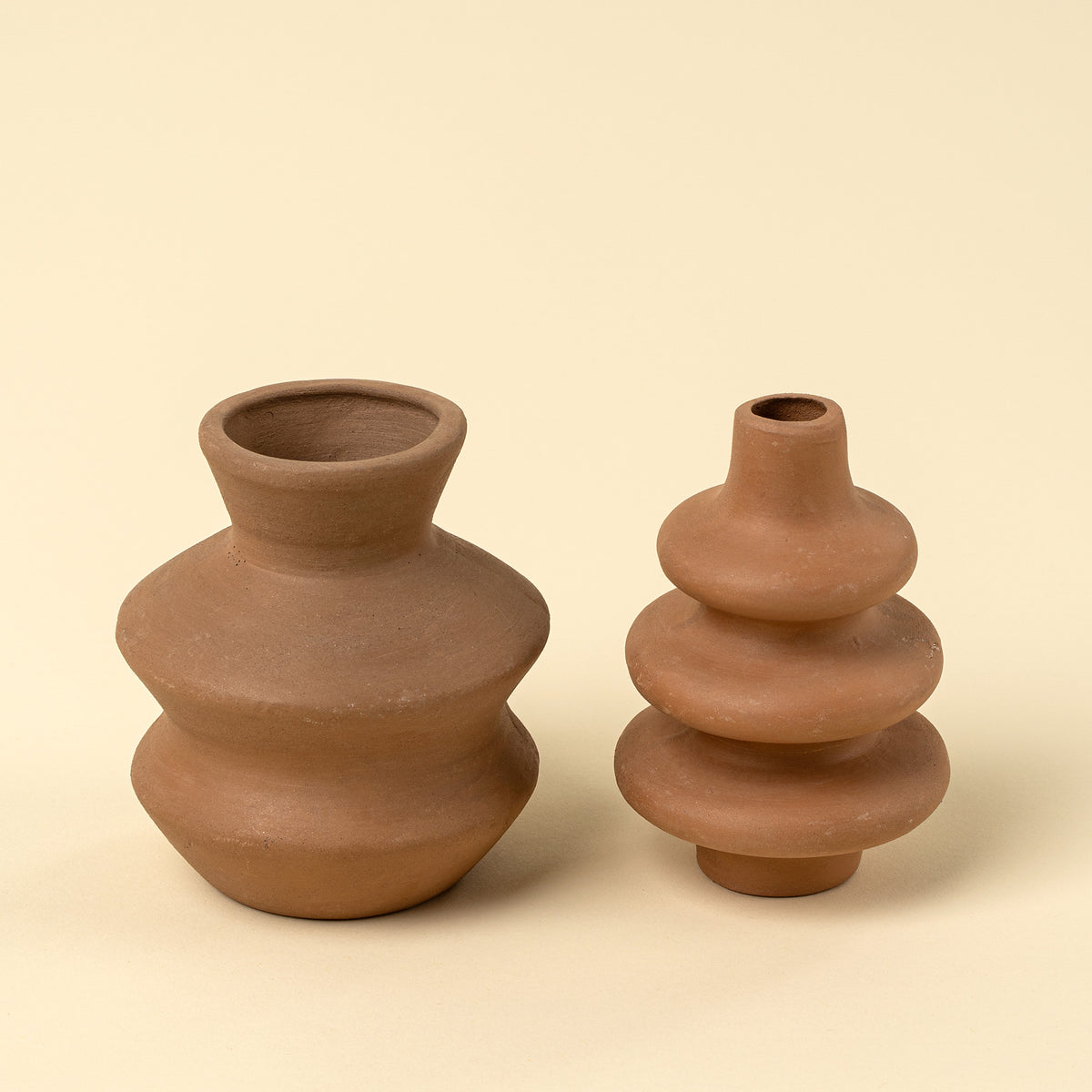 Wave Terracotta Bud Vase-thumbmail-2