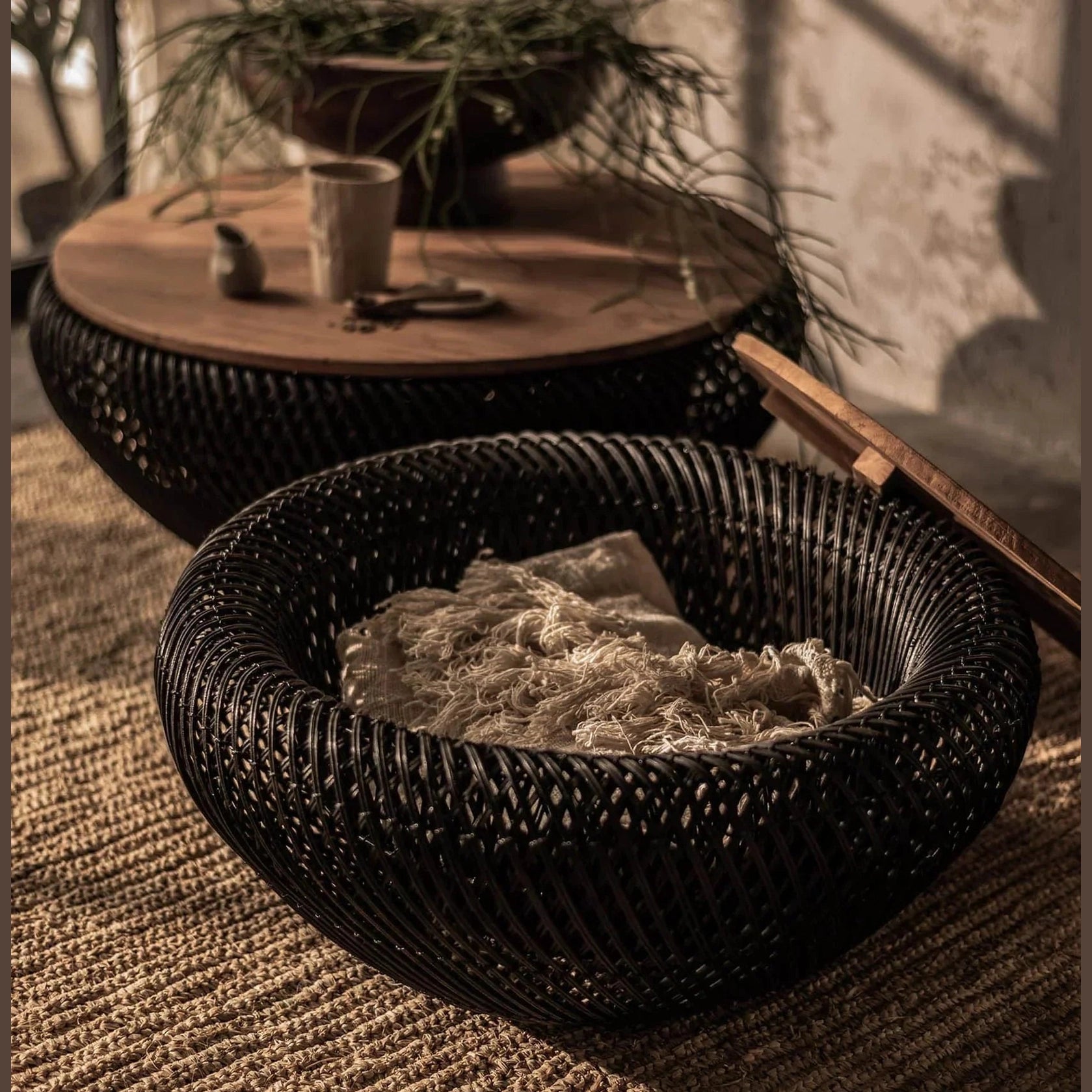 D-Bodhi Wave Coffee Table - Black