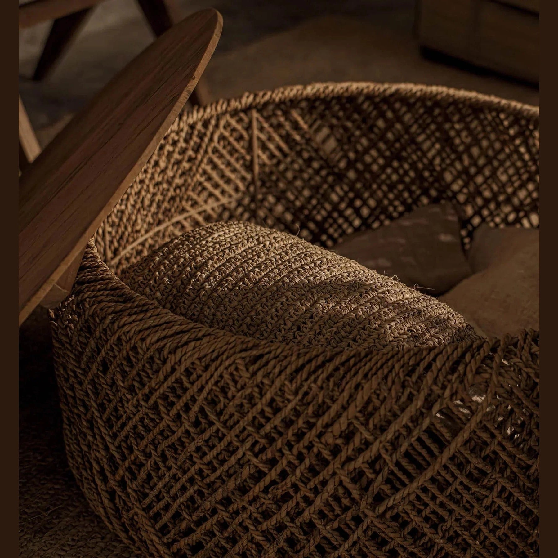 D-Bodhi Knut Coffee Table