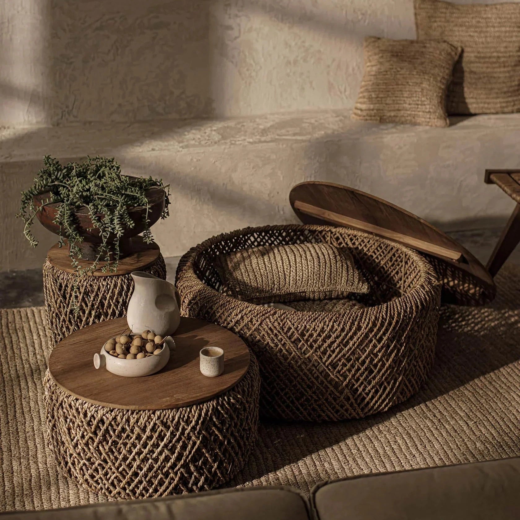 D-Bodhi Knut Coffee Table
