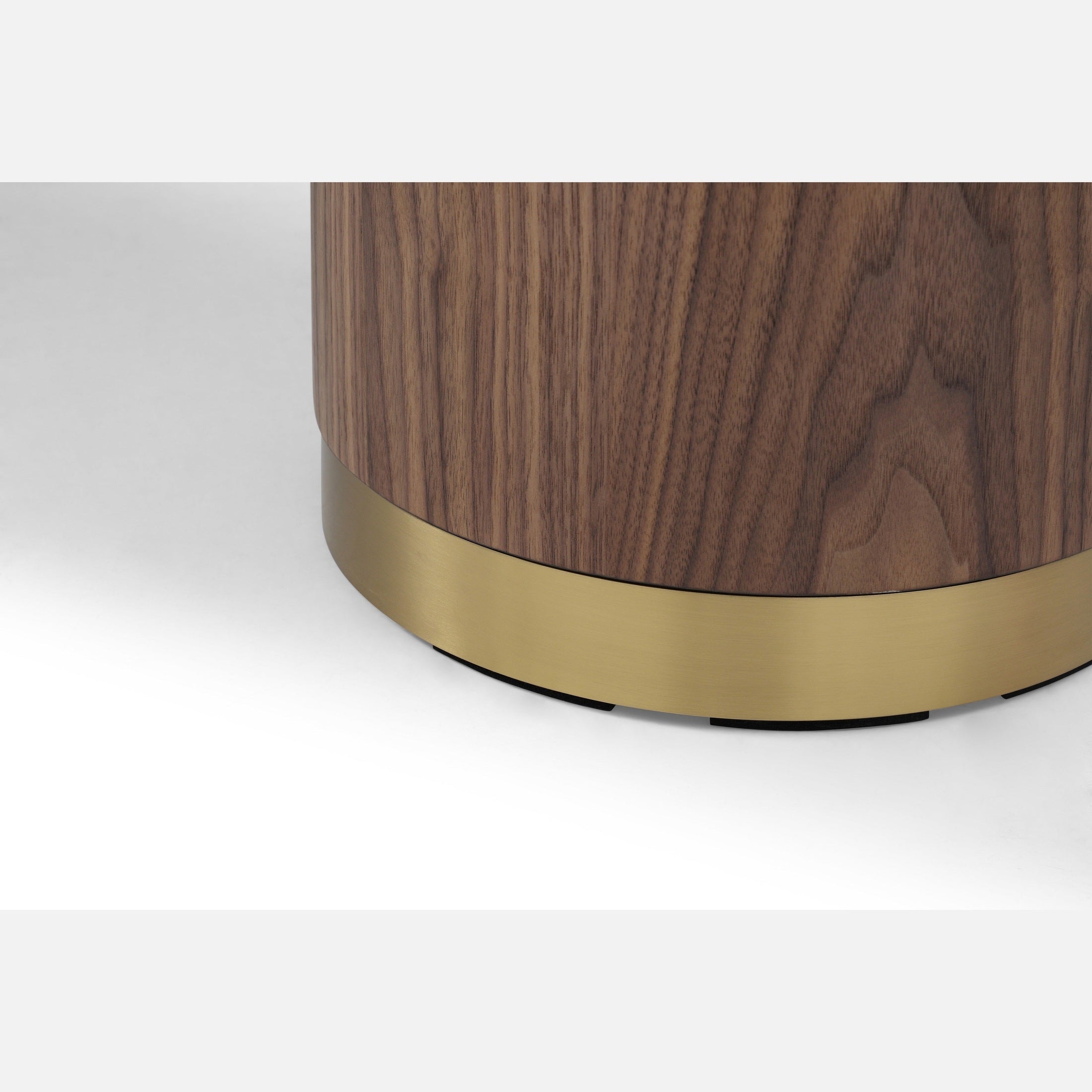 Scootsdale-Faux-Marble-Top-Dining-Table