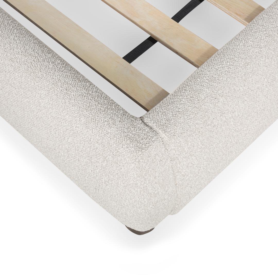 Fox King Bed