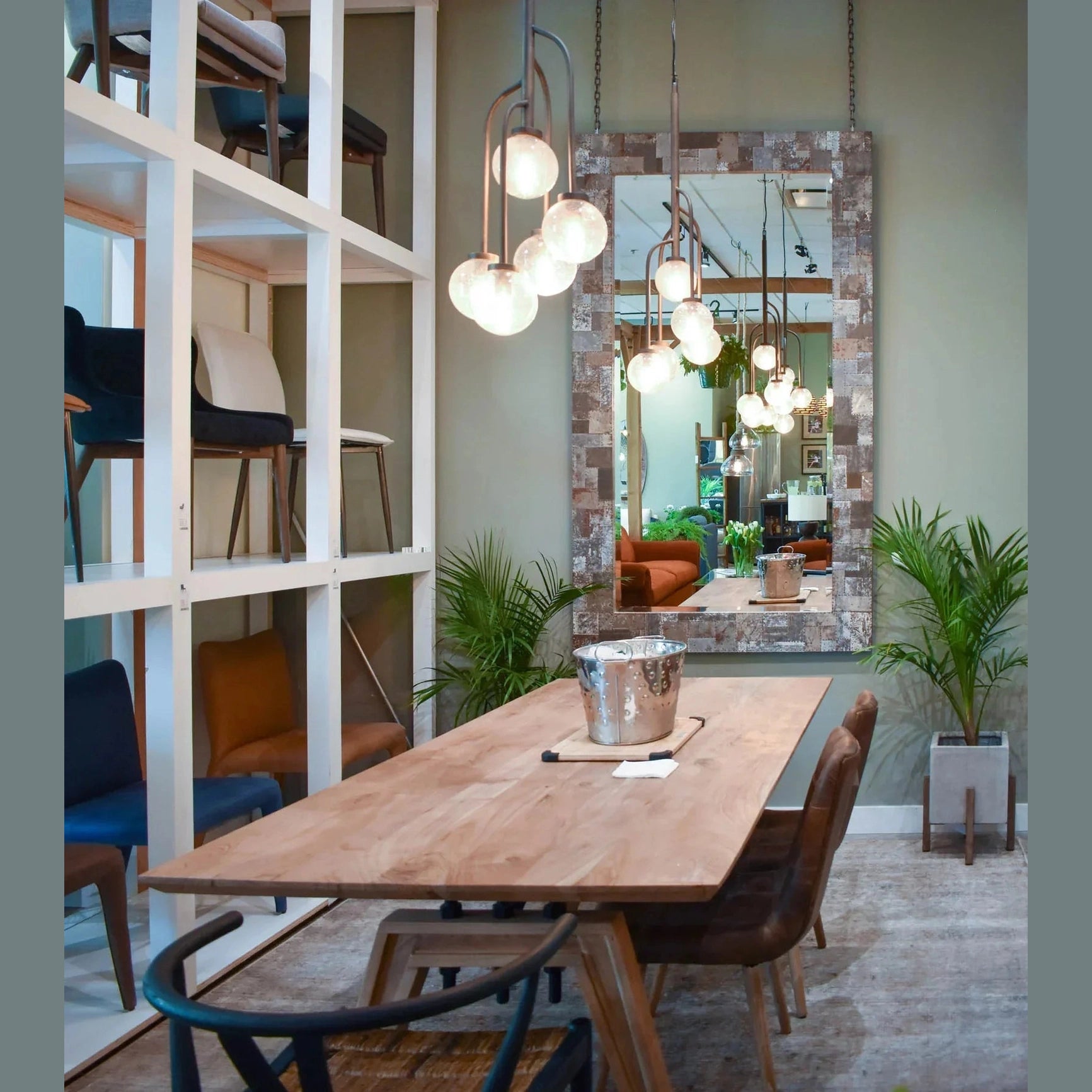 Landmark Dining Table 84"