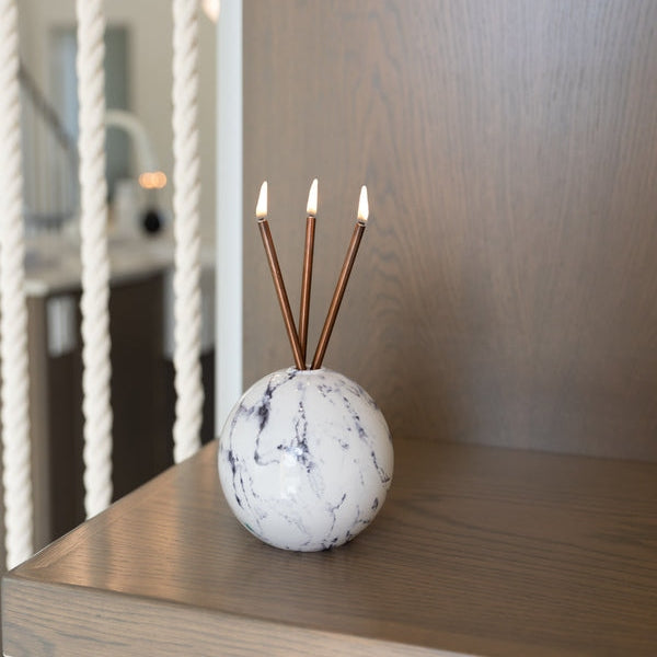 Neva Vase, White Marble