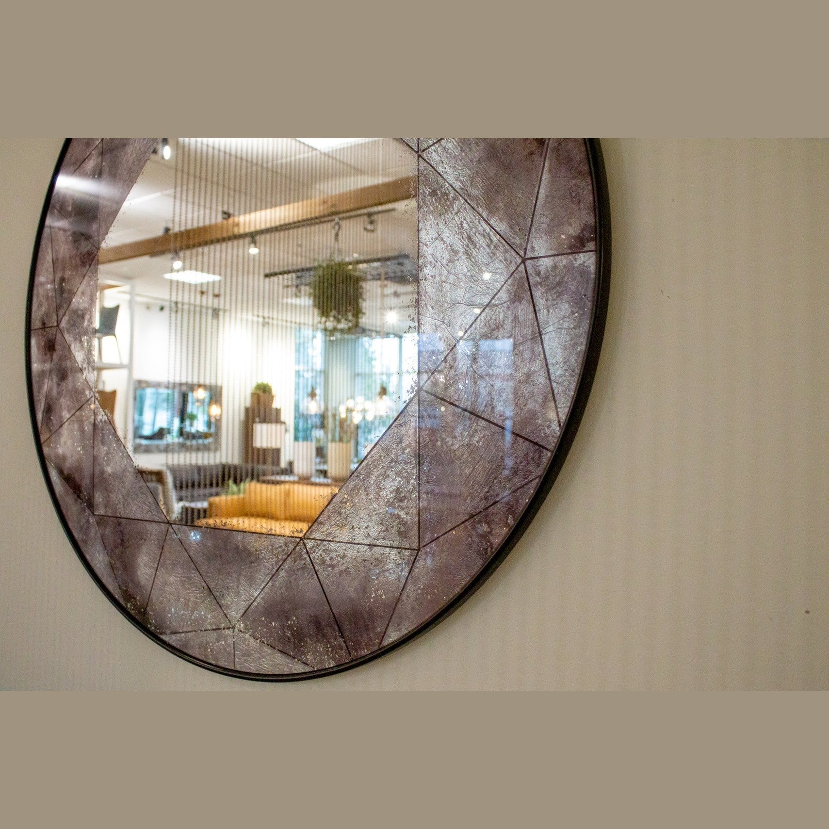 Eileen Mirror-thumbmail-2