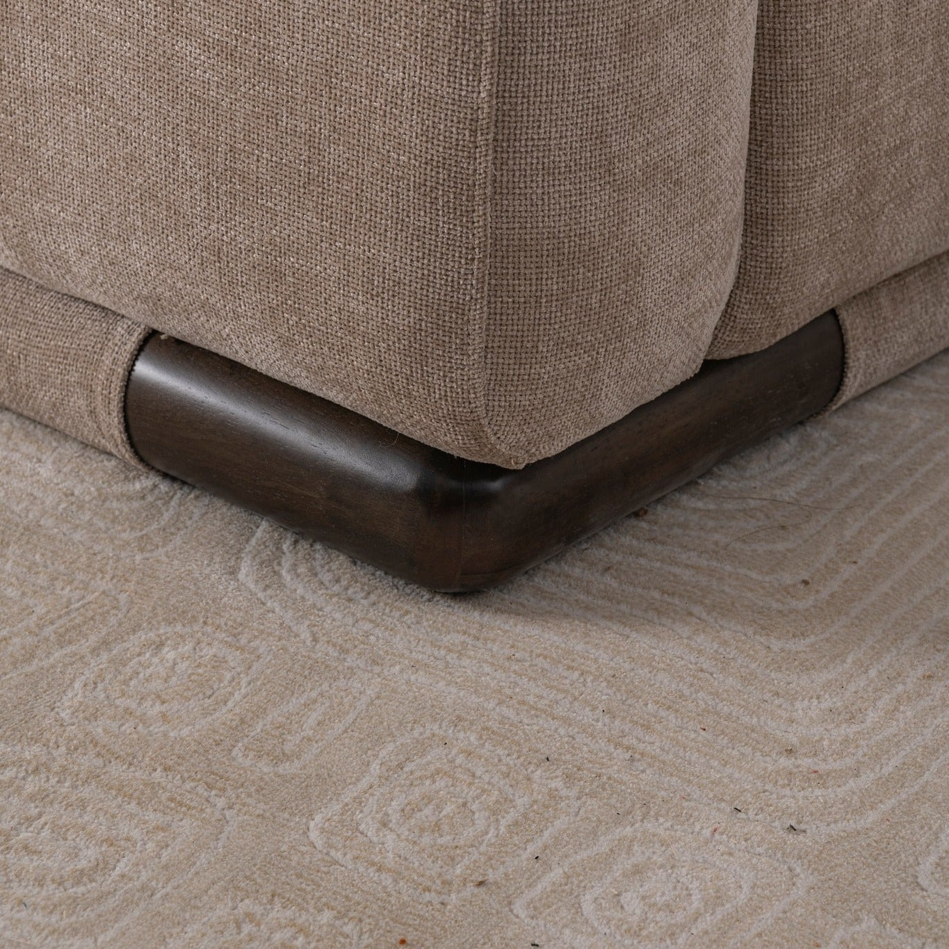Malakai Sofa