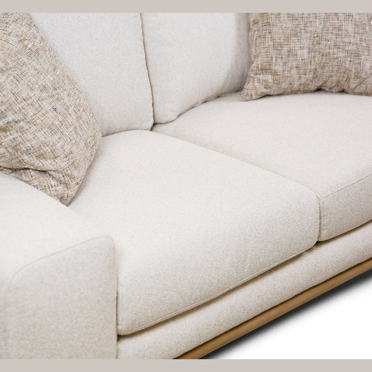 Mylo Modern Comfort Loveseat