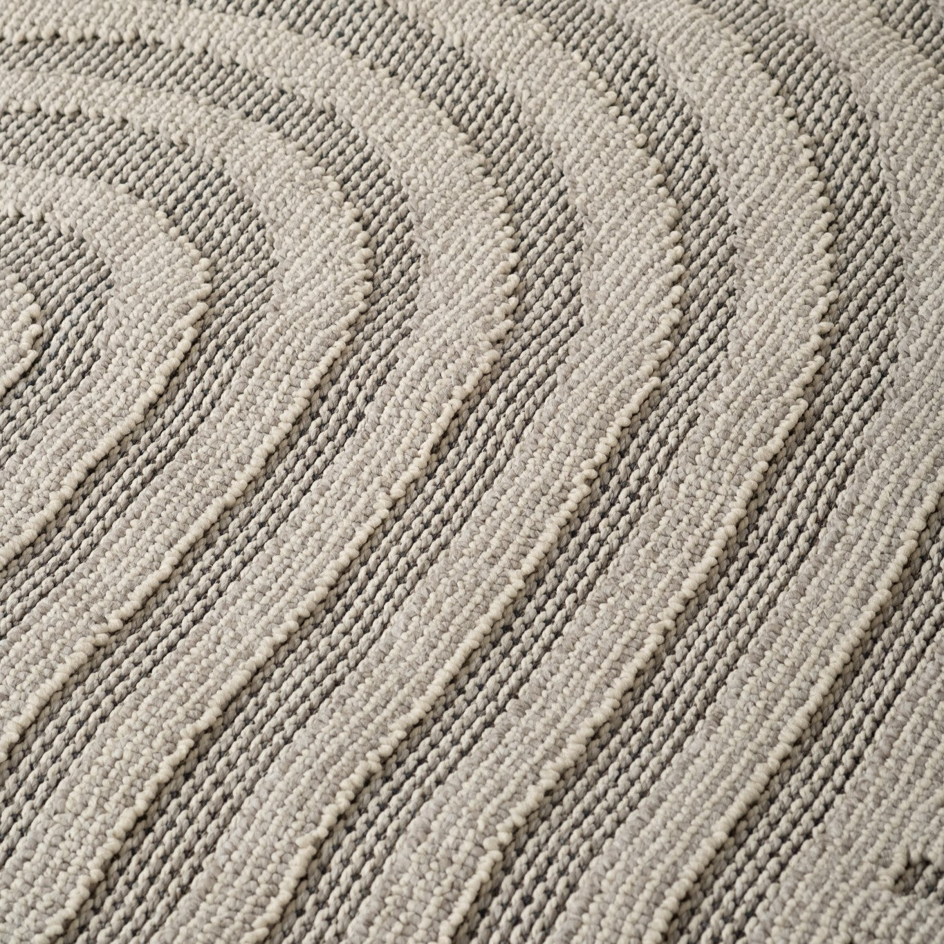 Utopia Grey Modern Wavy Lines Area Rug