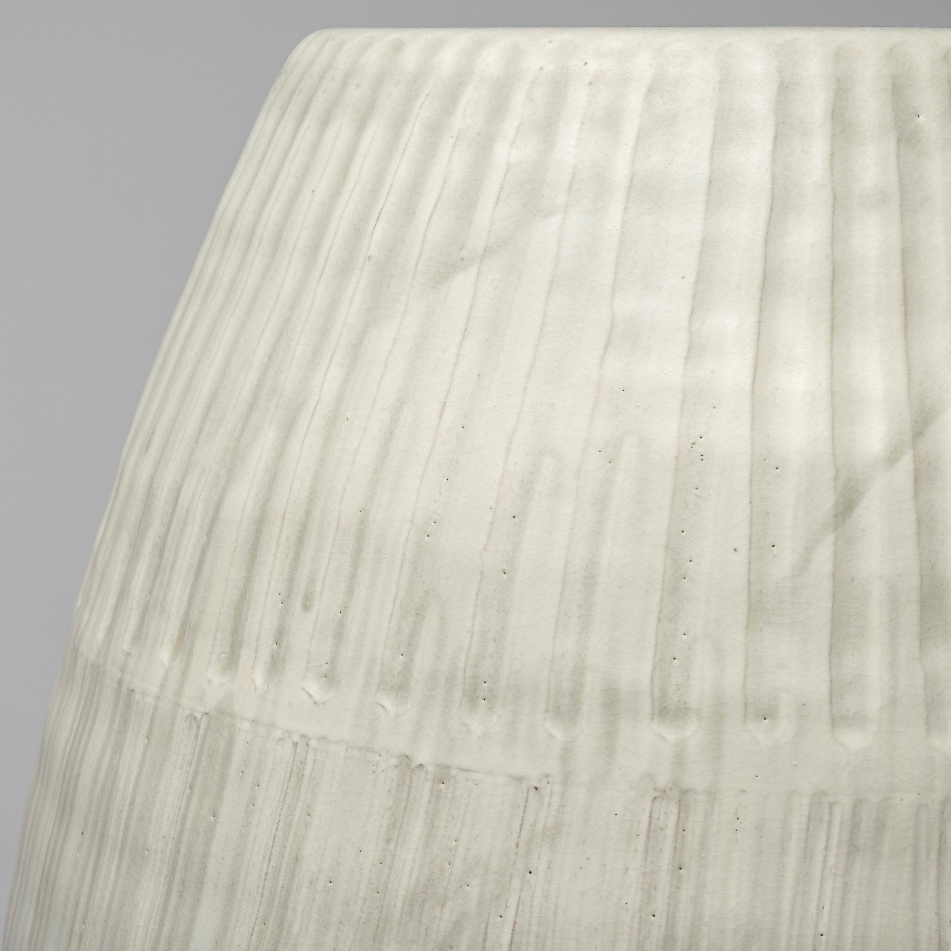 White Ceramic | 21H_0