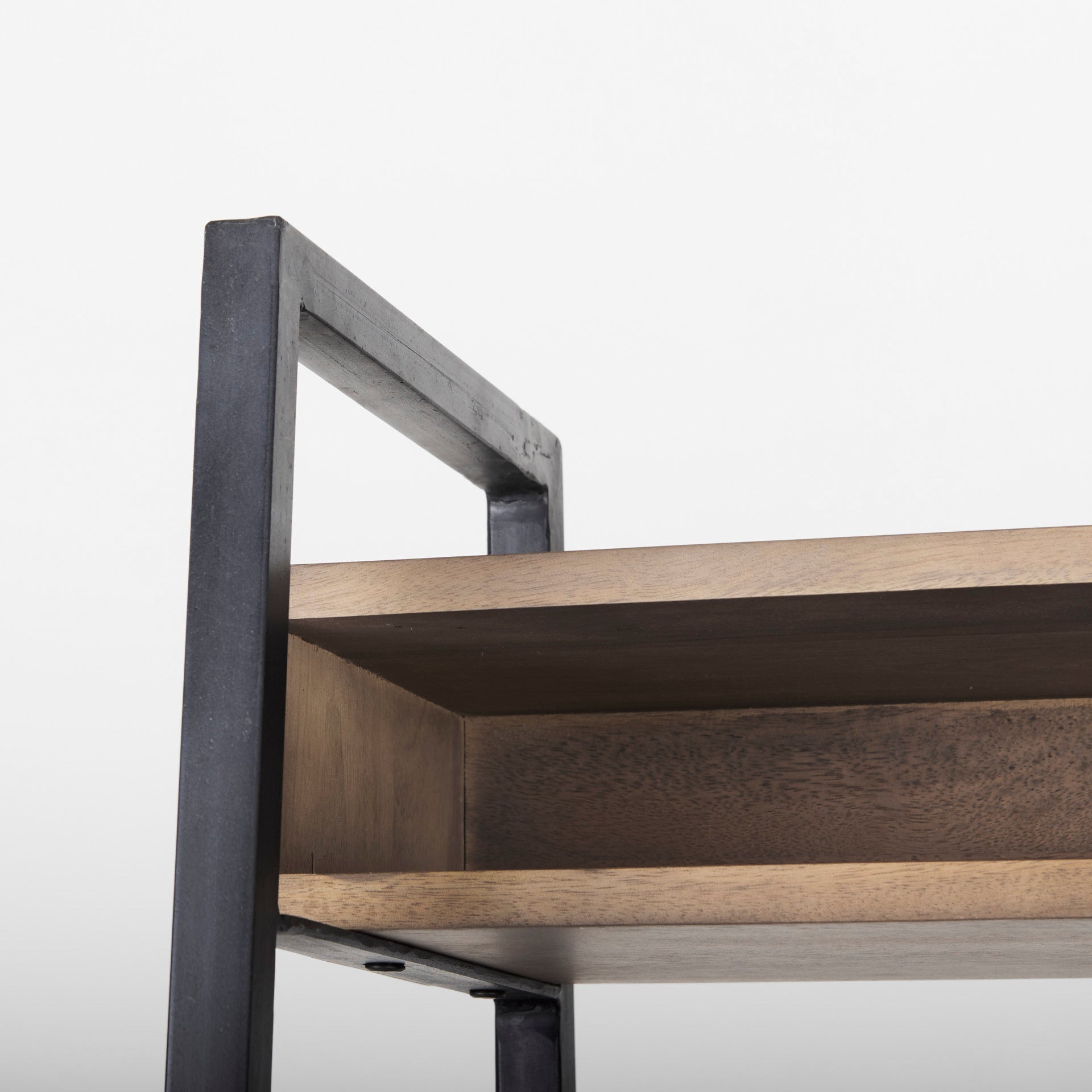 Light Brown Wood | Gold Metal_0