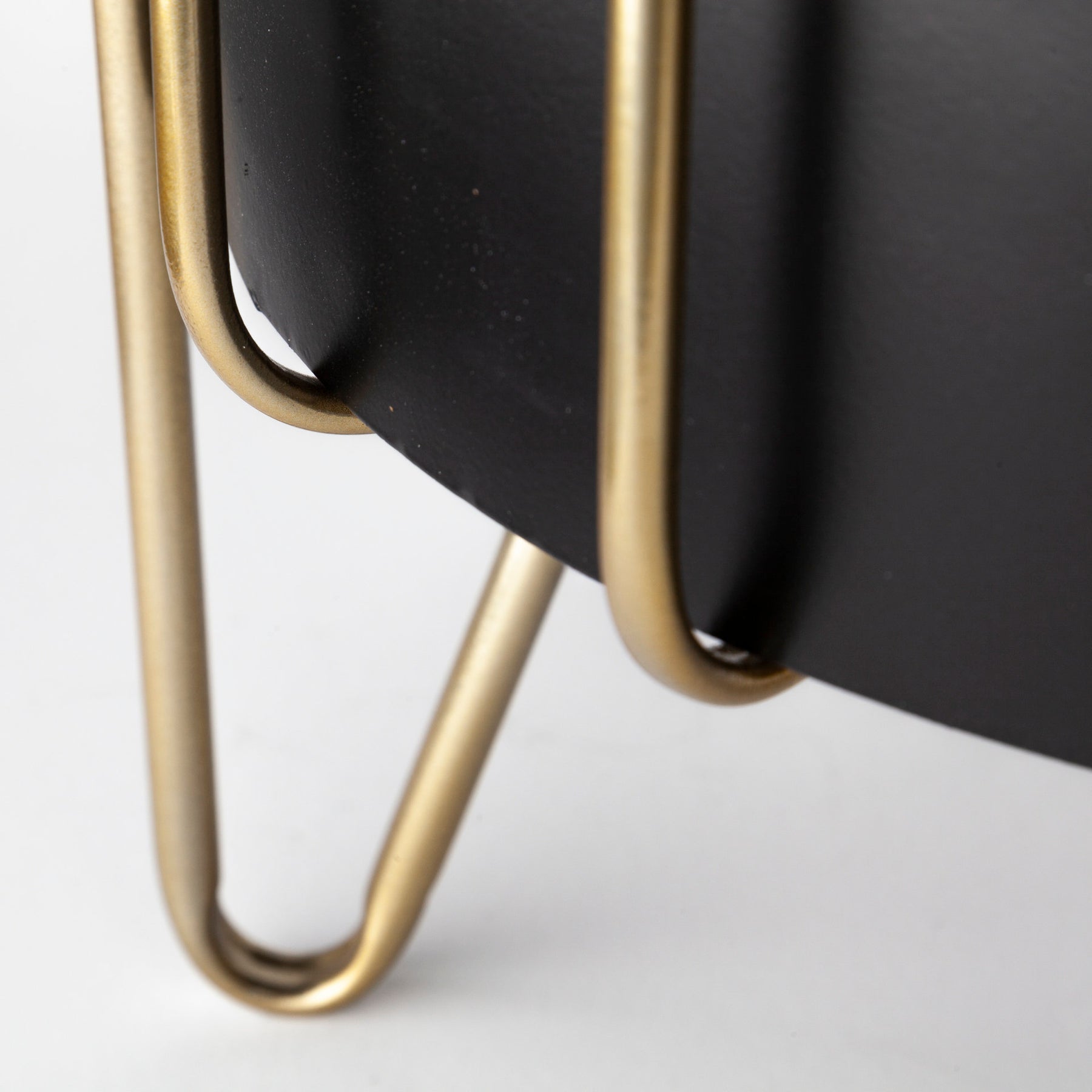 Pianta Black Metal Insert Brass Frame Plant Stands - Set Of 2