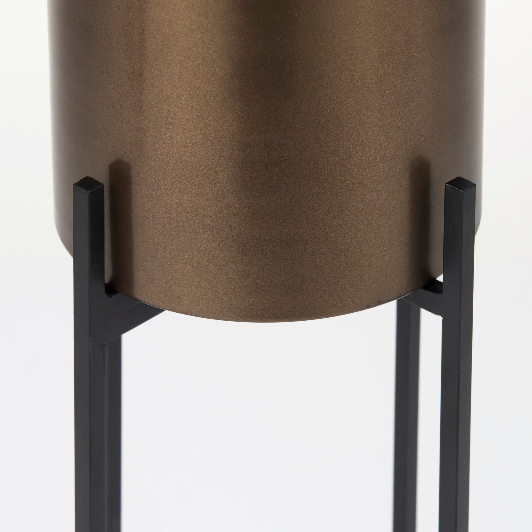 Sowerberry (Small) 9l X 9w X 24h Plant Stand