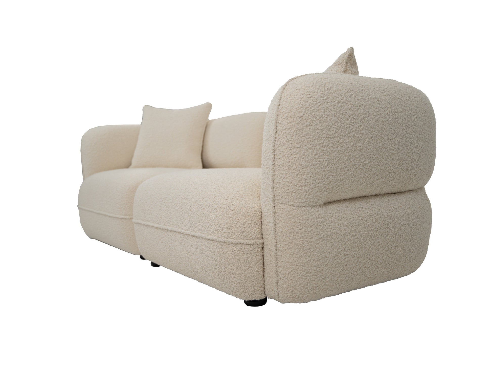Tully Sofa: Luxurious & Comfortable 3-Seater Sofa for Your Living Space