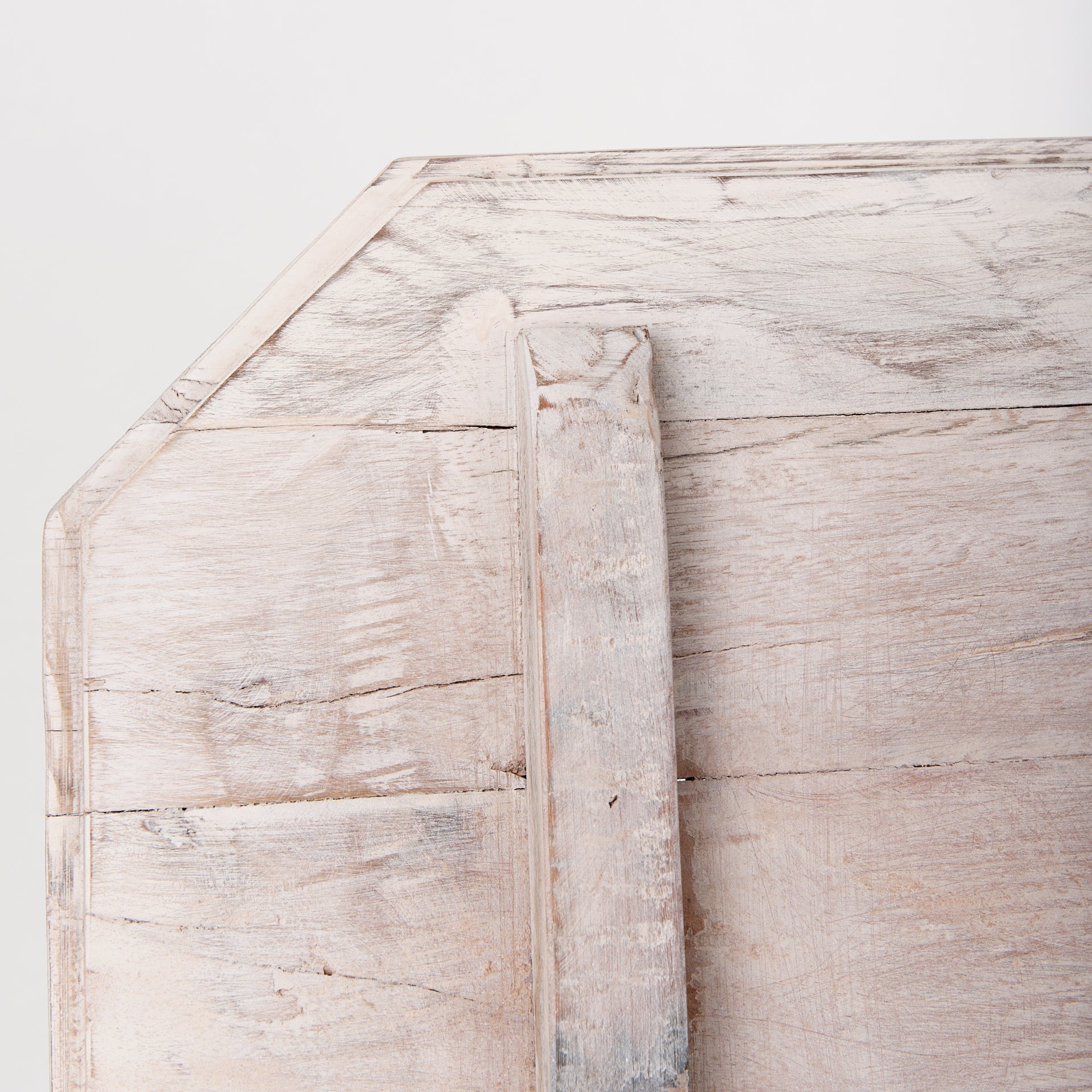Esagono geometric end table in white wash reclaimed wood